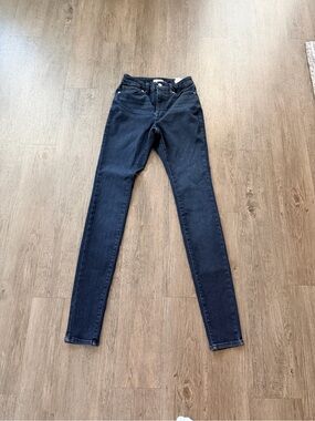 Good American Dark Blue Skinny Jeans